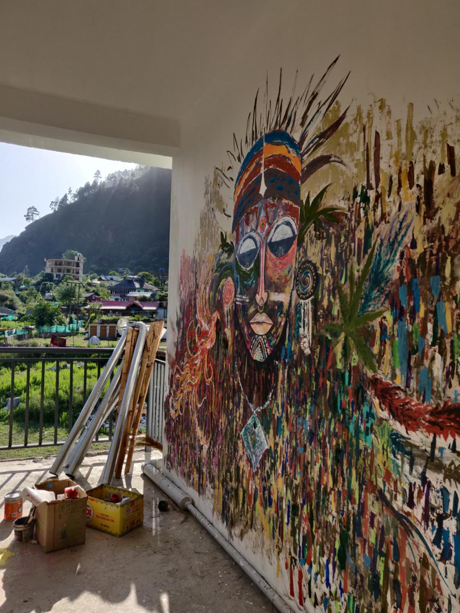Himtrek Stays, Kasol Luaran gambar